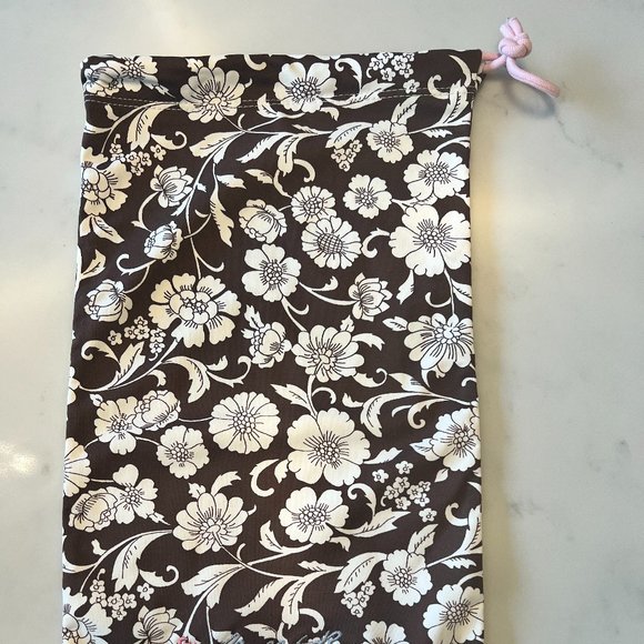 Drawstring Fabric Bag - floral pattern - Picture 1 of 3